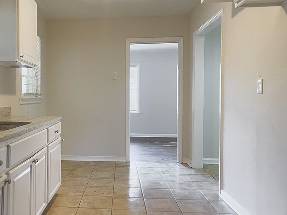 4th image of 3588 Kathy Rd