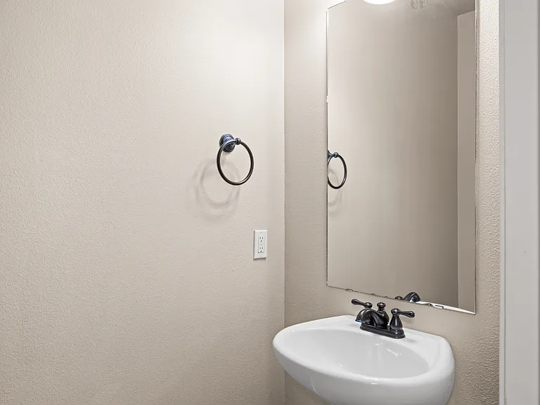 1750 Sound Haven Ct — Photo 21