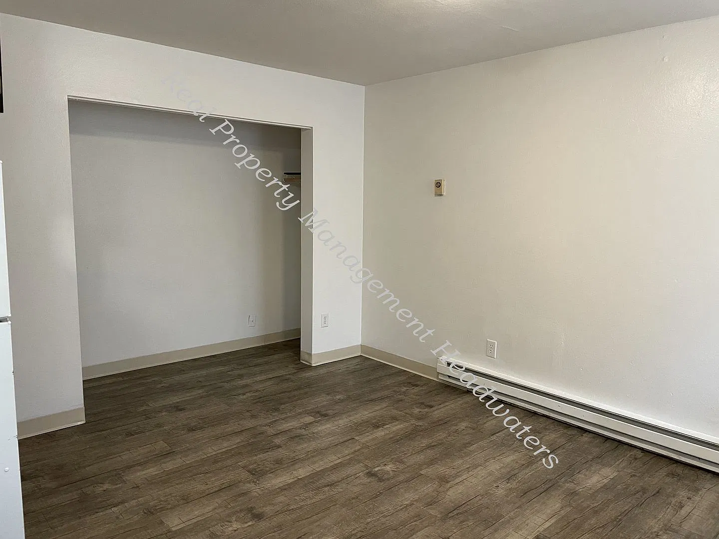 Fee St 401 & 403 — Photo 3