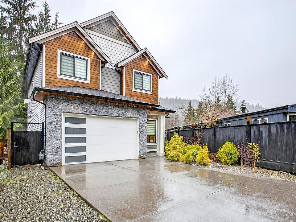 1st image of 3295 Sunnyside Rd #44