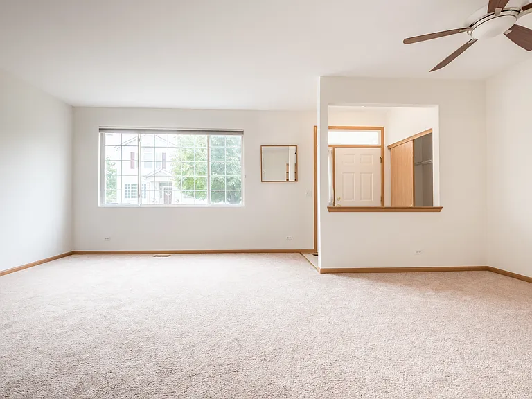 768 County Line Rd — Photo 3