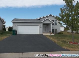 450 Maryland St NW, Hutchinson, MN 55350