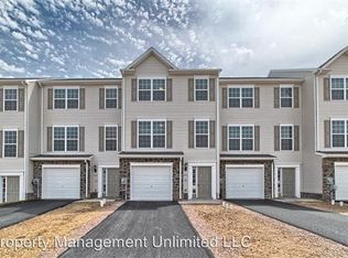 1235 Ledge Dr, York, PA 17408