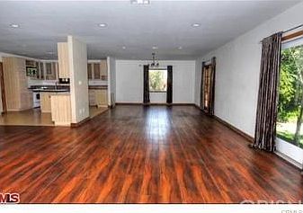 5th image of 4846 Oak Park Ave