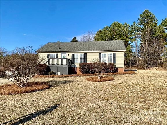 2nd image of 1520 Yellowstone Ct