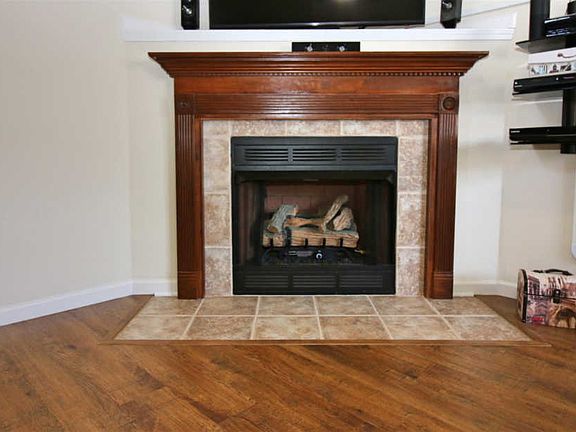 5th image of 1015 Hendricks Ct