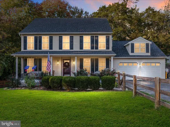 209 E A St, Purcellville, VA 20132