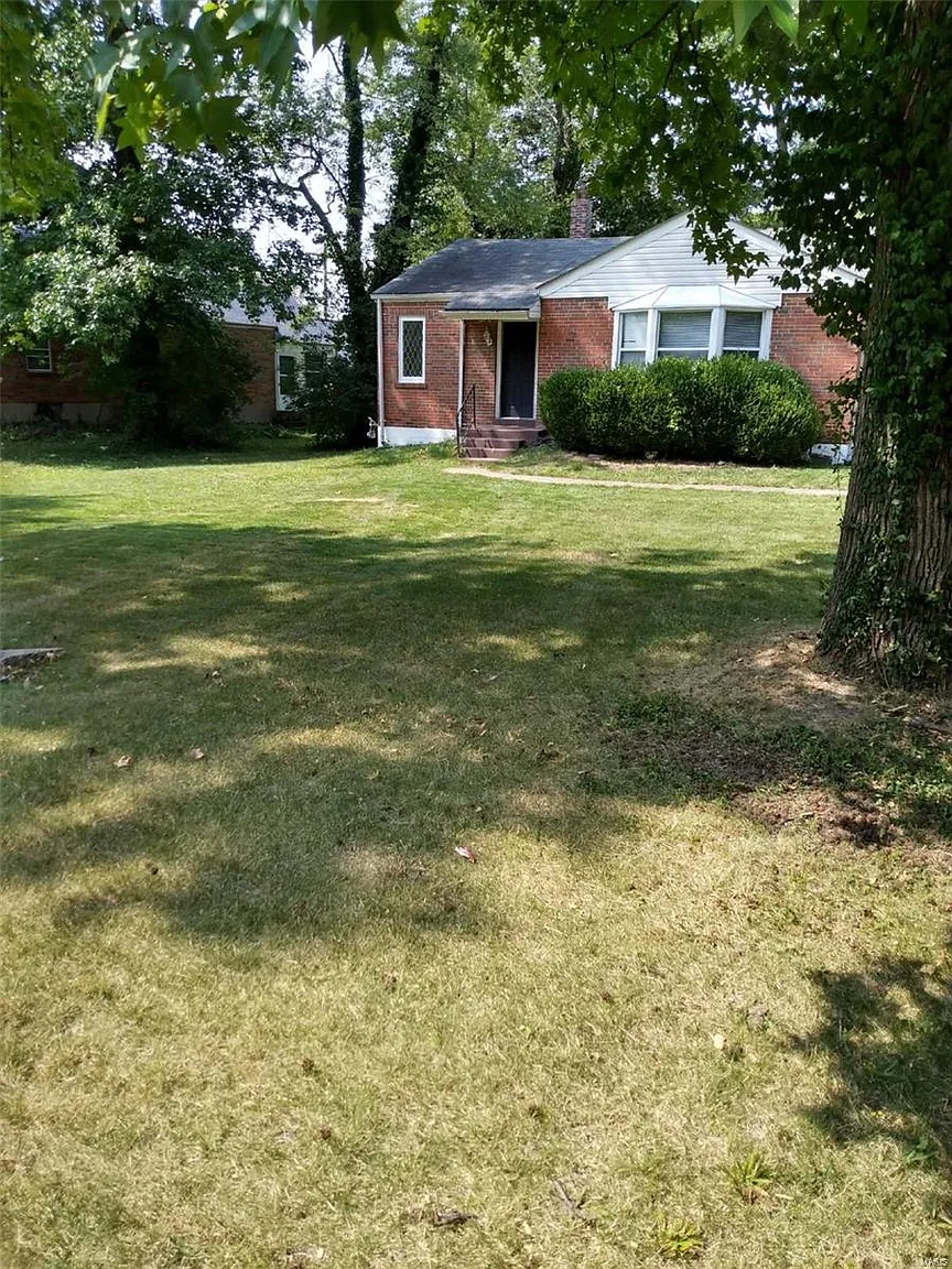 509 Thurston Ave photo 1