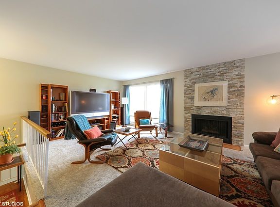 4th image of 6510 Royal Glen Ct
