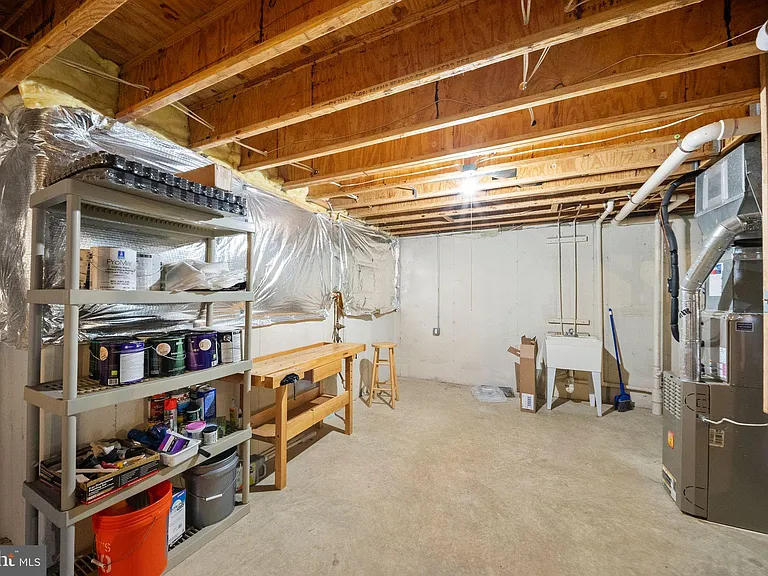5667 Lonesome Dove Ct — Photo 70