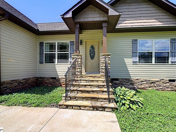 2nd image of 274 Millwood Ln
