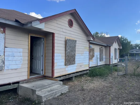 1637 W Mayfield Blvd, San Antonio, TX 78211