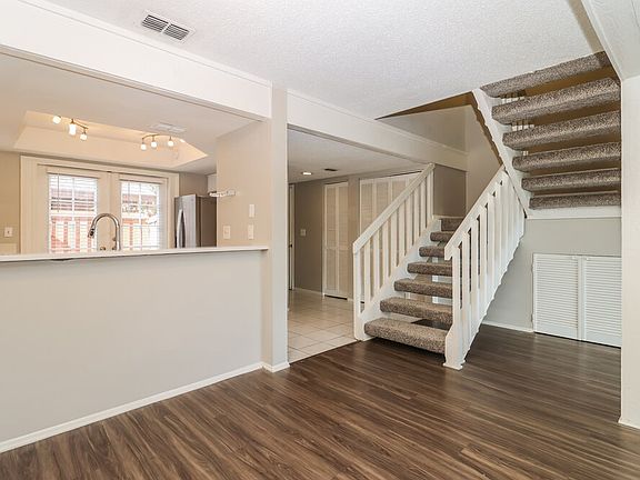 5th image of 775 Fairwood Ln