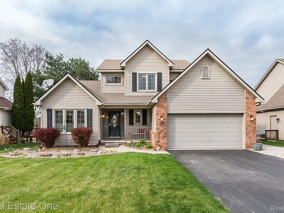 1st image of 1254 Baywood Cir