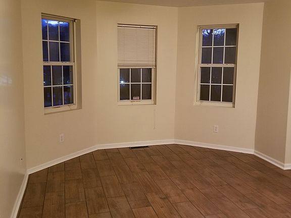 3rd image of 822 8th Ave #1