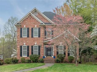 4010 Chadwyck Ct, Winston Salem, NC 27106