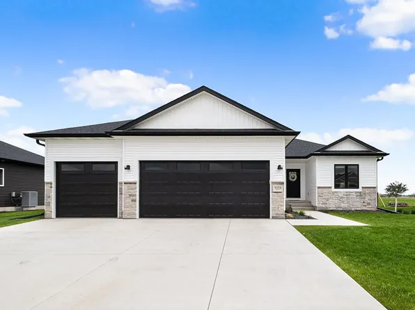 5324 42nd St, Columbus, NE 68601