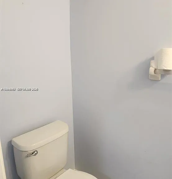 211 Mallory Ct #211 — Photo 10