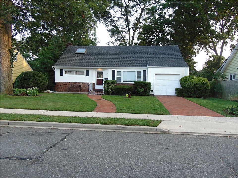 1st image of 265 Amos Ave