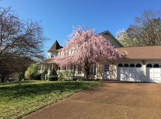 12417 Creek Hollow Ln, Soddy Daisy, TN 37379