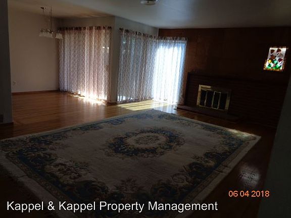 5th image of 554 Deodara St