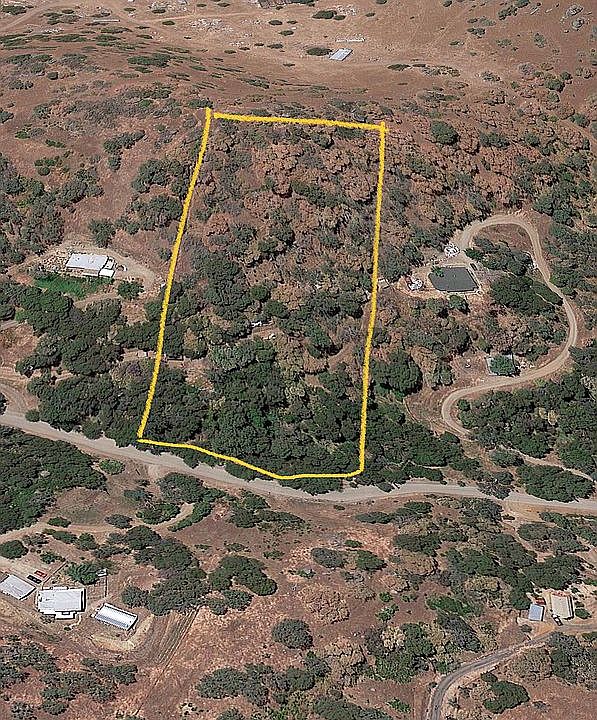 1st image of 50575 Daffodil Ln
