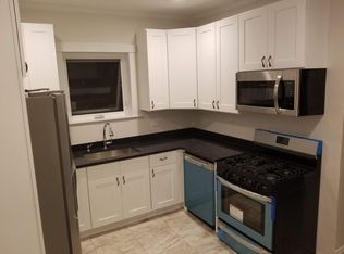 5251 W Cullom Ave #1, Chicago, IL 60641