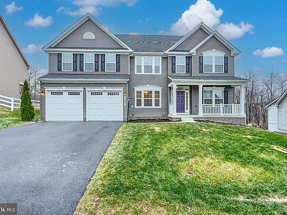 3rd image of 13605 Otono Dr