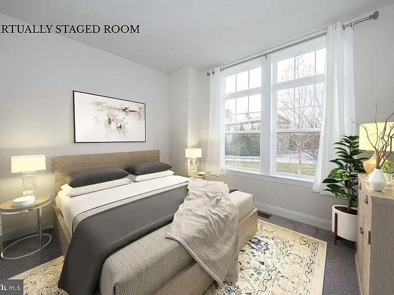 220 Charles Ellis Dr — Photo 34