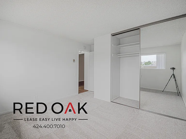 411 E Bay State St — Photo 18
