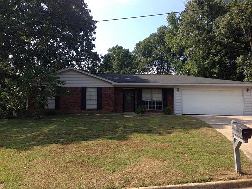 3rd image of 2916 Green Grove Ln NE