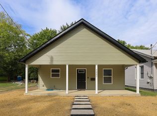 1207 Salem St, Paducah, KY 42001