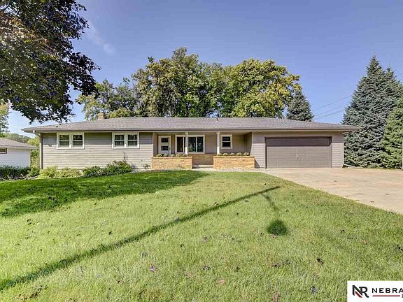 3rd image of 3640 N 205th St
