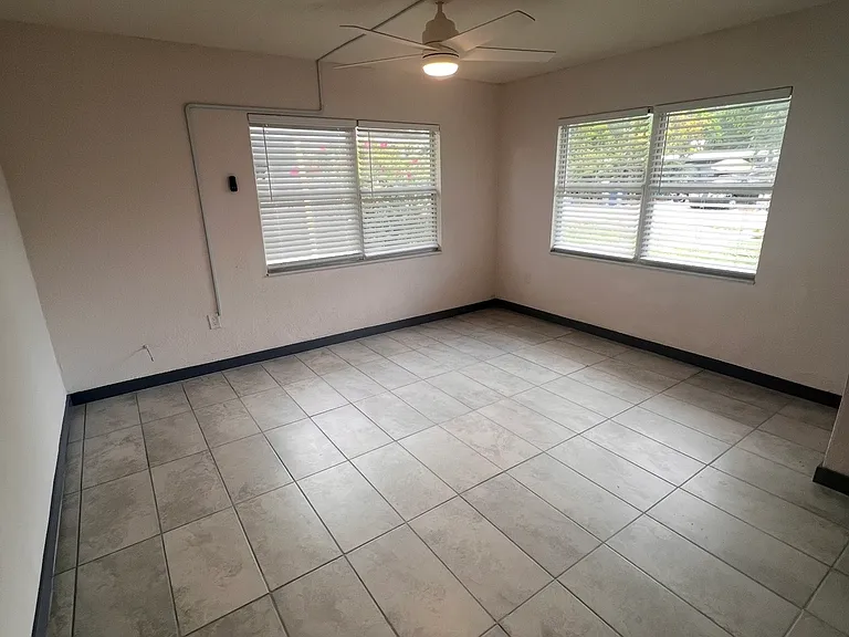 1501 54th Avenue Dr W — Photo 7