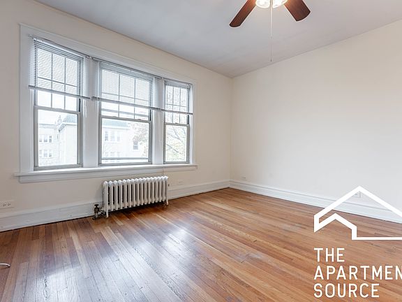 2nd image of 1609 W Berteau Ave #3