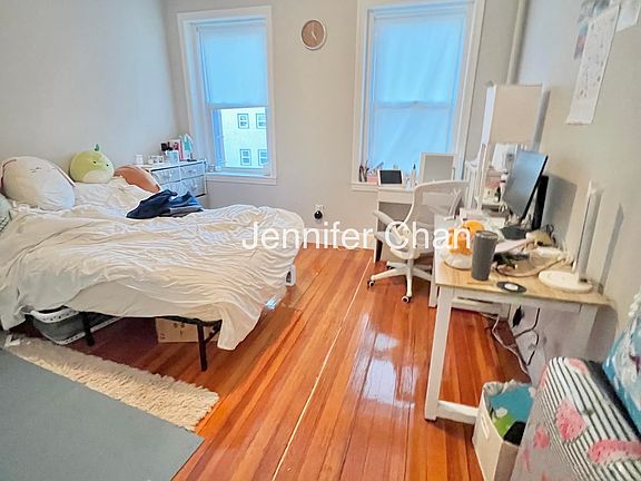4th image of 1134 Commonwealth Ave #12