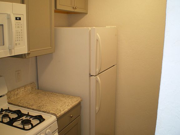 5th image of 8428 Chambers Ct NE APT C