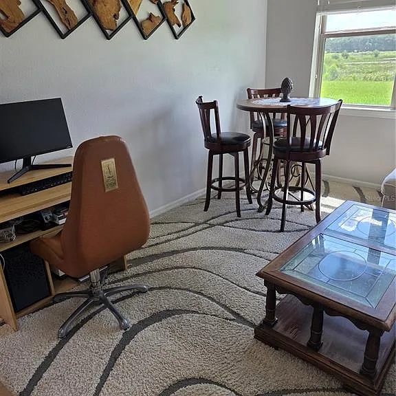 576 Cantabria Dr — Photo 9