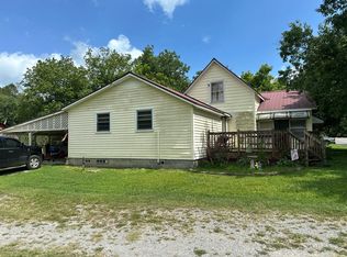 36 Page St, Blountsville, AL 35031