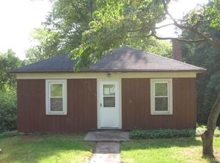 2715 N Delaware Dr, Easton, PA 18040