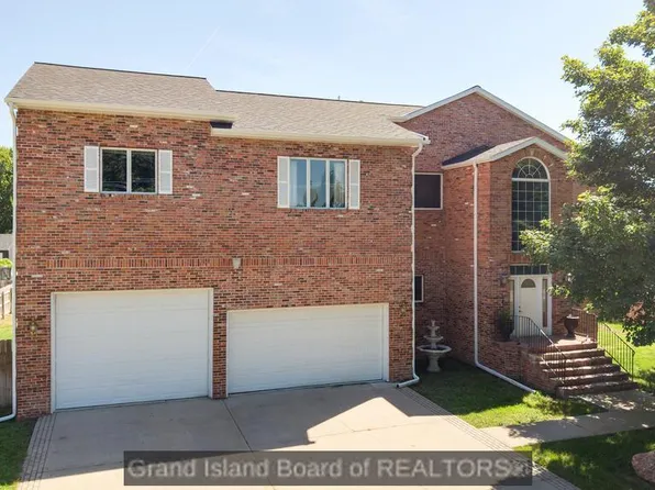 1409 S Harrison St, Grand Island, NE 68803