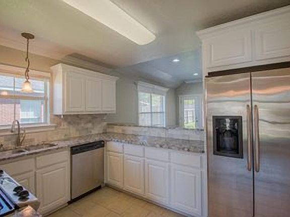 2nd image of 13046 Oakberry Ln