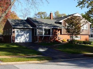 2405 Allendale Rd, Wilmington, DE 19803