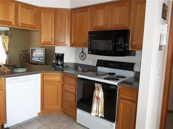3rd image of 1910 E 1700 North Rd