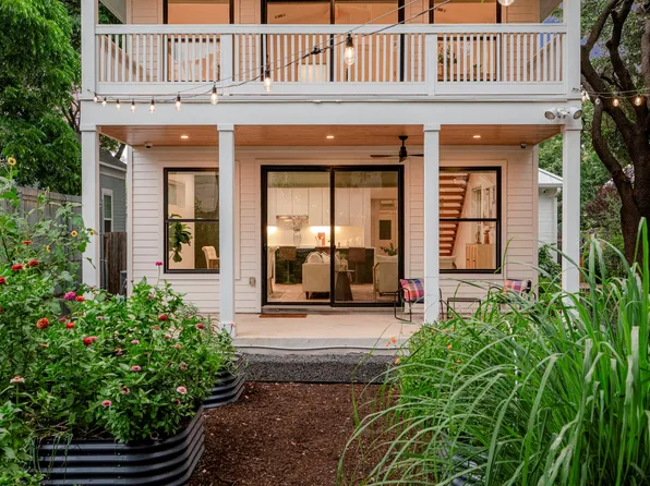 905 E 2nd St, Austin, TX 78702