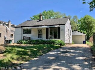 1913 Oakfield St, Ortonville, MI