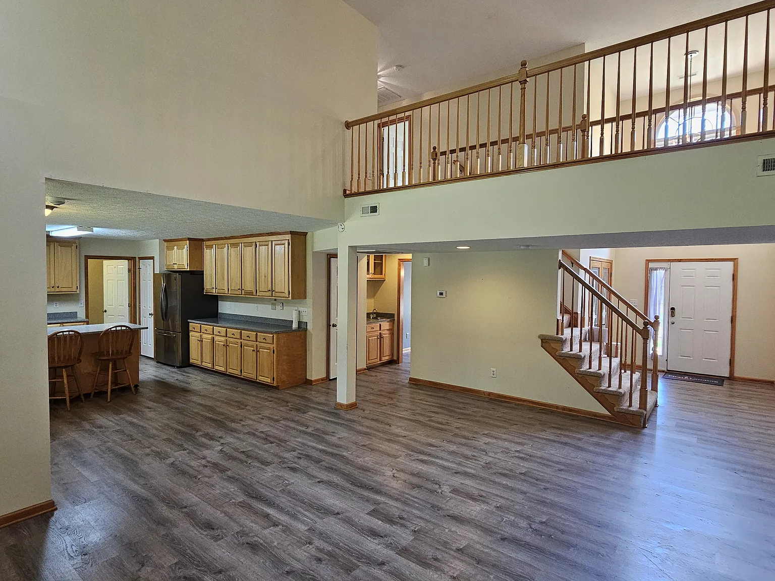 5 bed, 2.5 bath, 2978 sqft, $3,550 — Photo 4
