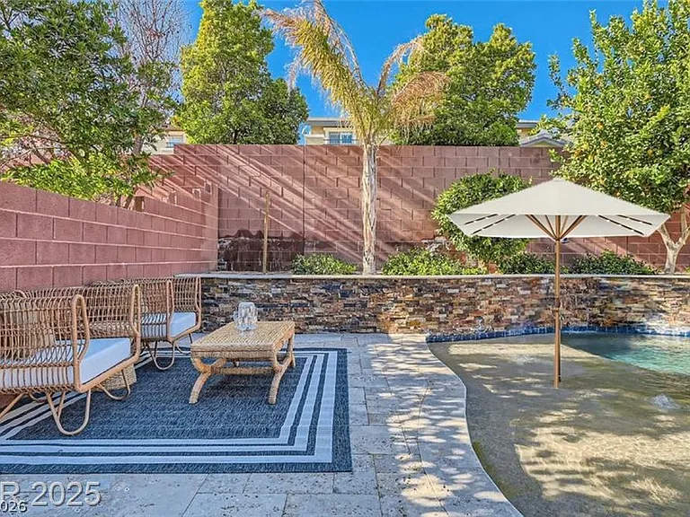 5873 Skyfall Ct — Photo 50