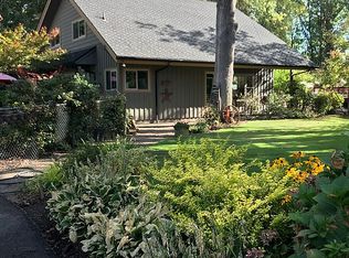 17945 SW Pheasant Ln, Beaverton, OR 97003