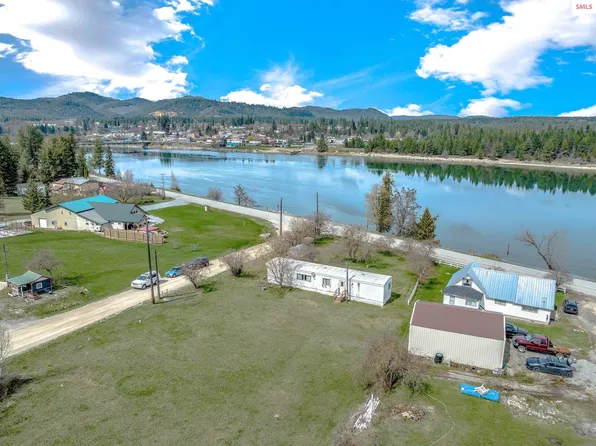 29 S 2nd St, Priest River, ID 83856